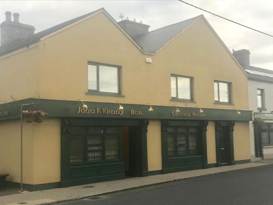 Central House Shillelagh Exterior foto